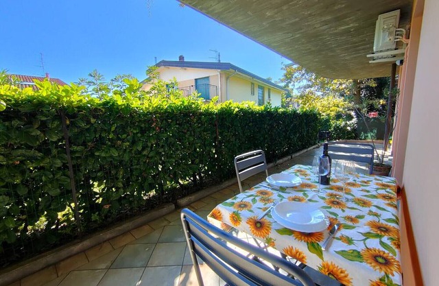 Holiday Home 'Martina' with Private Terrace, Wi-Fi and Air Conditioning