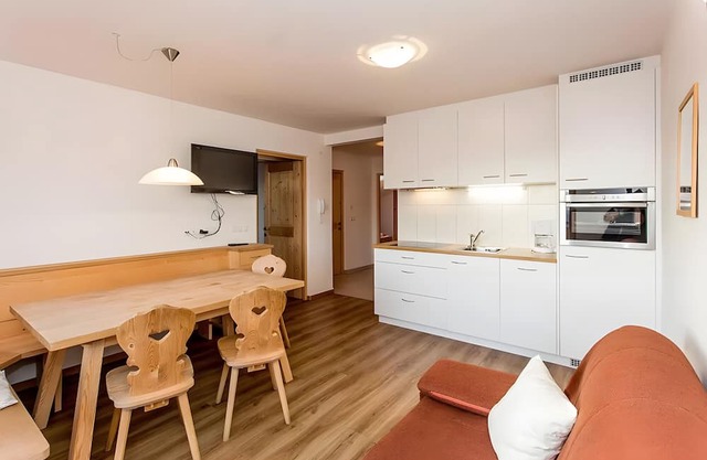 Apartment 'Zolerhof Arnika' with Mountain View, Shared Terrace and Wi-Fi