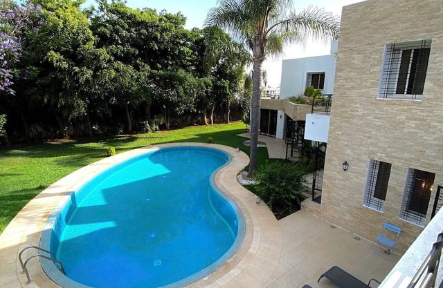 Villa de rêve avec piscine