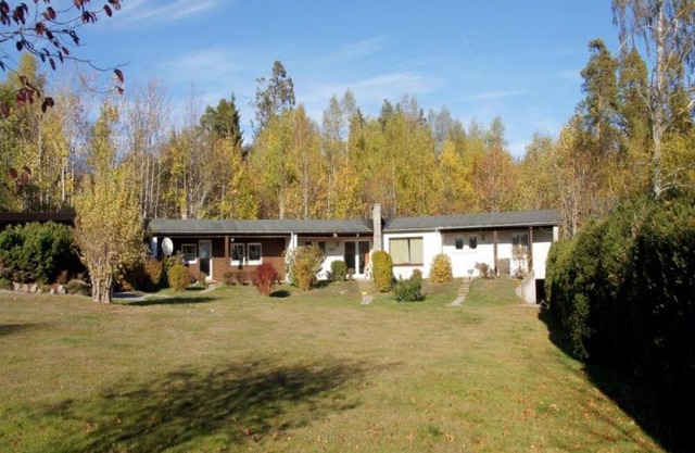 Bungalow 'Angela' with Private Terrace, Shared Garden and Wi-Fi