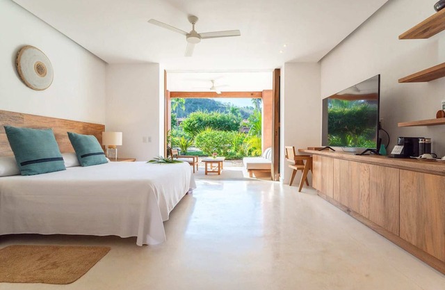 Junior Suite at El Careyes Club