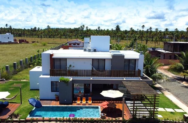 Vilemar do Patacho House, in Beira Mar condominium.