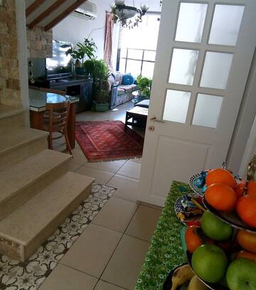 Ramat Gan House | Private unit near Bar-Ilan university