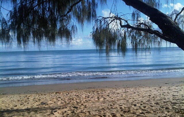 Dundowran Beach House | The Little Green Cottage by the Sea