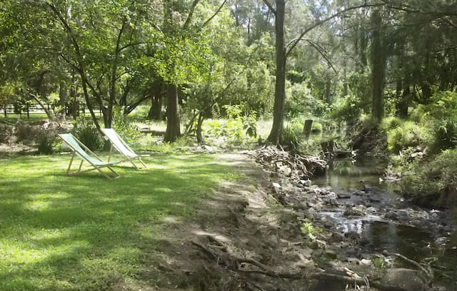 Cedar Creek Cabin | creekside treehouse