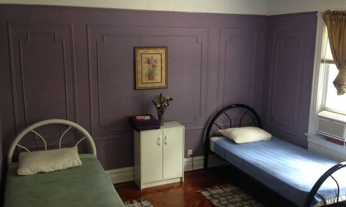 East Flatbush Apartment | Wow Historical Brooklyn New York!@!