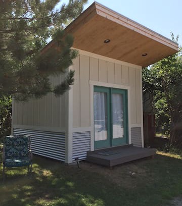 Rexburg House | The PEACOCK birdhouse cabin