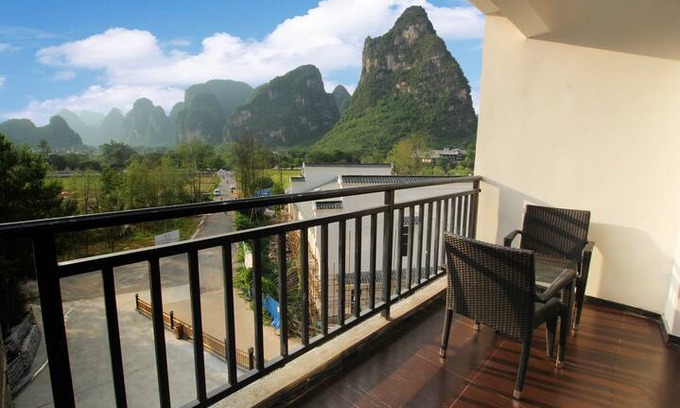 Ten Mile Gallery Hotel | Yangshuo Spring Highet Hotel