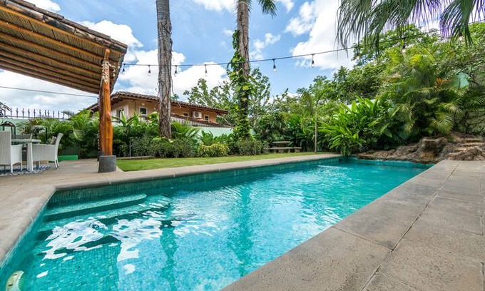 Tamarindo House | Oro Del Sol 26: Modern House, Pool and Bicycles!