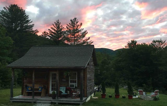 Wentworth Cabin | Log Cabin in the Woods