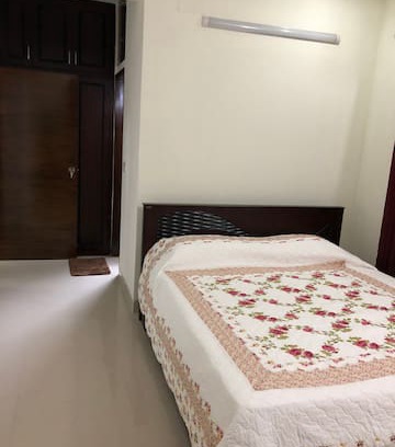 Basundhara Residential Area Apartment | Luxury penthouse suite in Bashundhara near airport