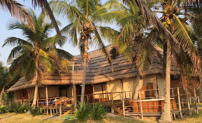 Morrumbene House | Linga Linga Palm Beach Lodge