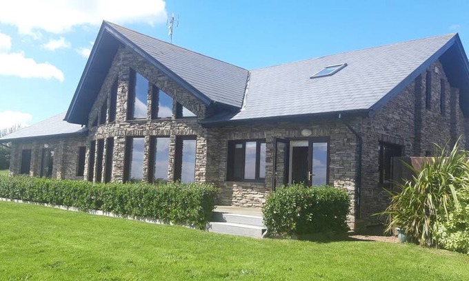 Kinsale House | LOG CABIN magnificent views kinsale Co. Cork
