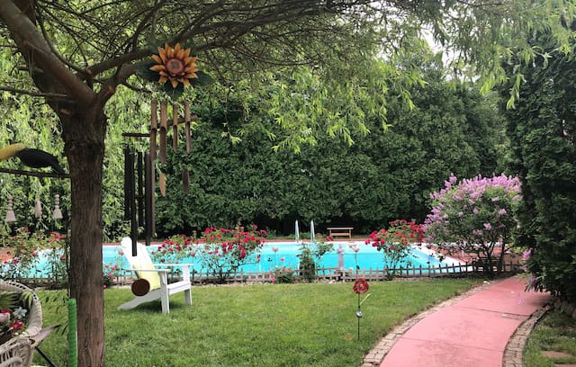 Framingham House | Cozy Private Chalet With Pool and yard.
