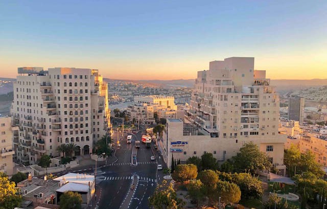 Jerusalem Apartment | Upscale Apt In The Heart Of Romema, Jerusalem!