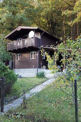 Semnice House | Cottage by the river on the edge of the forest
