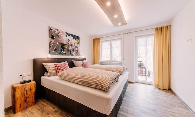 Simonswald Apartment | Schiebenrothenhof, (Simonswald), Ferienwohnung Kirsche, 55qm, 2 Schlafzimmer, max. 4 Personen