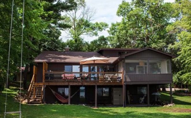 Amery House | Life is Better at “The Wapo Lodge!”