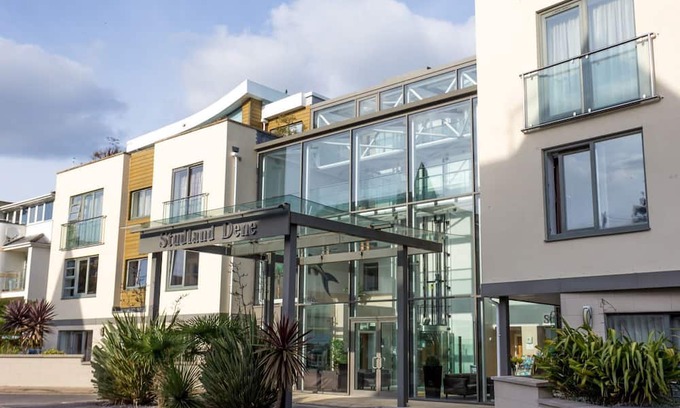 Westbourne Apartment | Swallows - an apartment that sleeps 2 guests in 1 bedroom