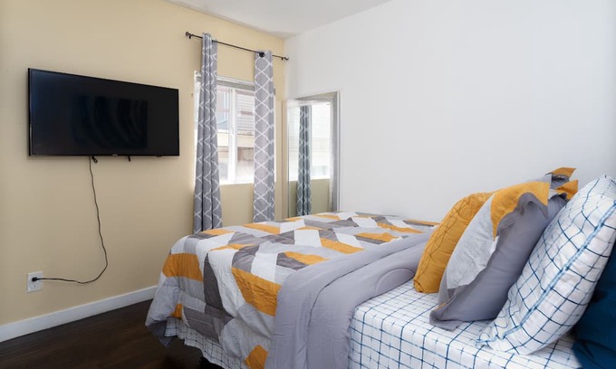 Oakland House | A Place to called Home