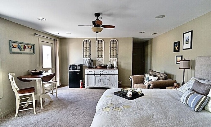 Westcliffe House | Three room suite with fire pit & grill on private patio under the Aspens