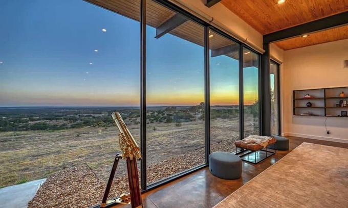 Fredericksburg House | A Thousand Stars: Pool+hot Tub, Views