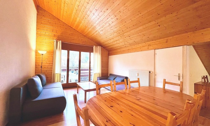 Vionnaz Apartment | 3-bedroom apartment - sleeps 8