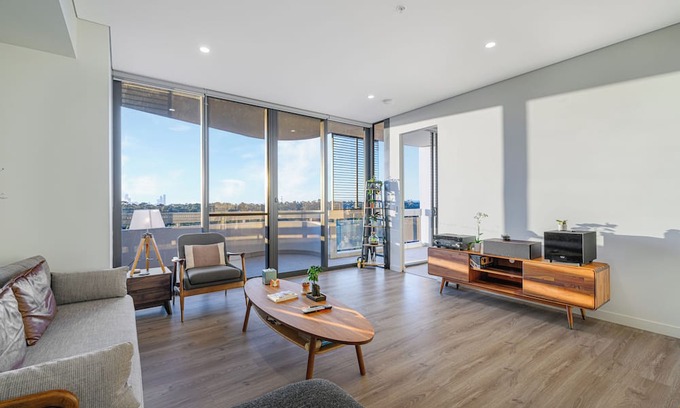 Sydney Olympic Park Apartment | Olympic Park/Excellent view/2Br/By Train/Shopping