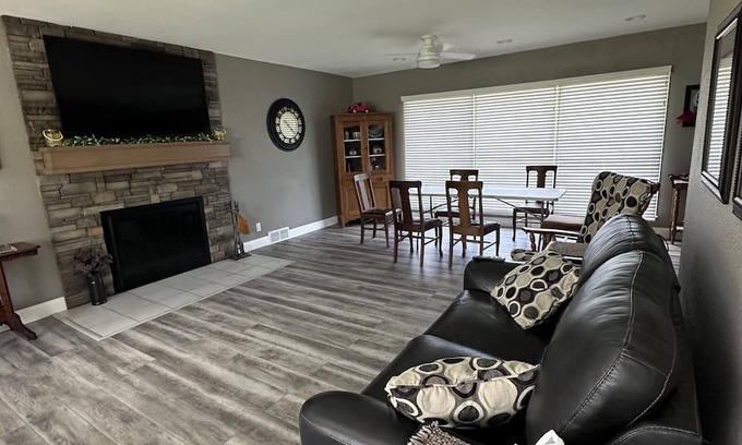 Greene House | 4-bedroom home located in Greene with views of the Shell Rock river