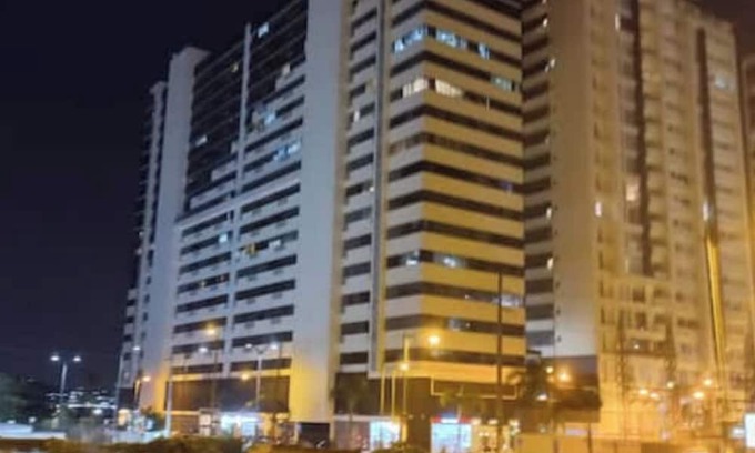 Guayaquil Apartment | Puerto Santa Ana, Cama King, Parqueo