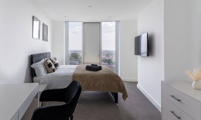 Castlefield Apartment | Experience luxury living in Manchester’s Deansgate with Staycasa Accommodations