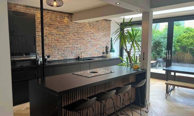 Amsterdam North Apartment | Spacious Home in Amsterdam - Close to the City Center
