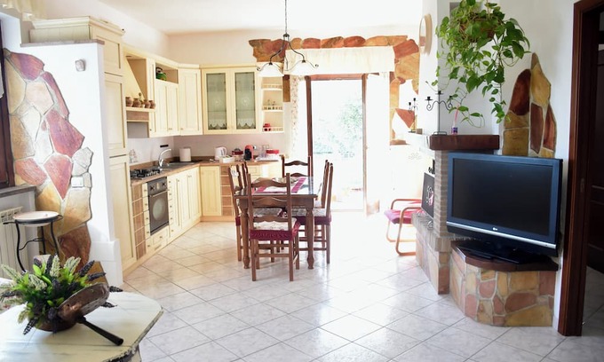 Vitorchiano Apartment | Home, free parking, free WiFi. At 50 meters all essential services