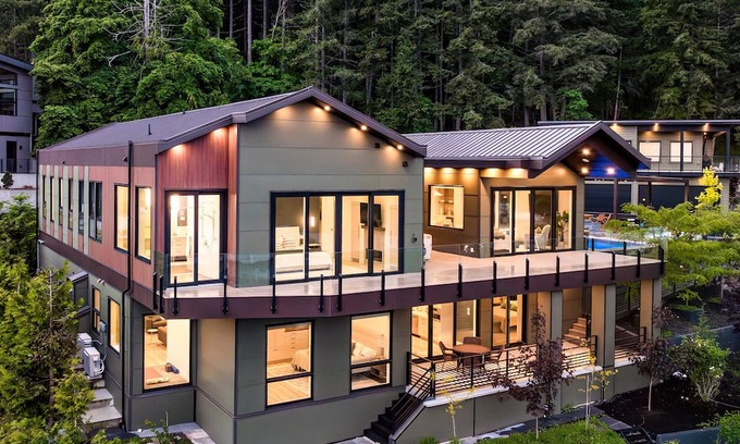 Maple Bay House | Shore Pine Retreat by Iris Properties!