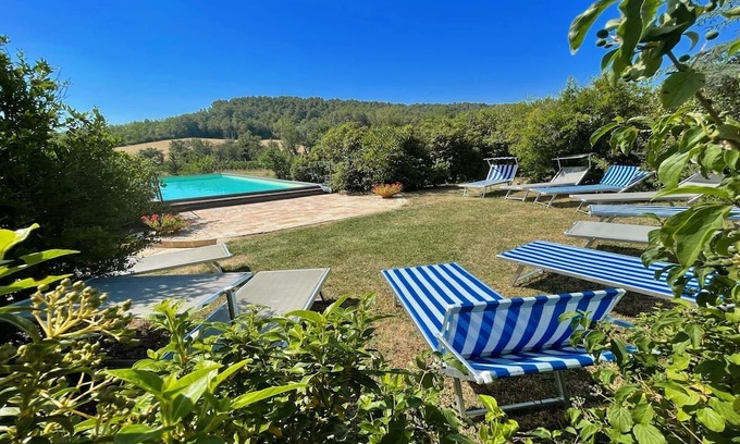 San Brizio Villa | Exc beautiful villa, pool + grounds - pool house - sleeps 12 guests