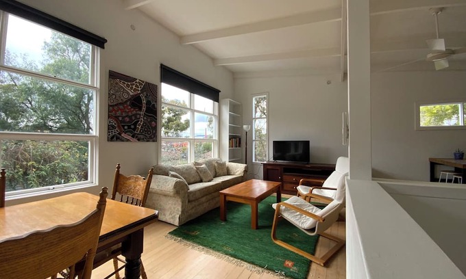 Castlemaine House | Gingell Lofthouse - A New York State of Mind - unique short stay experience