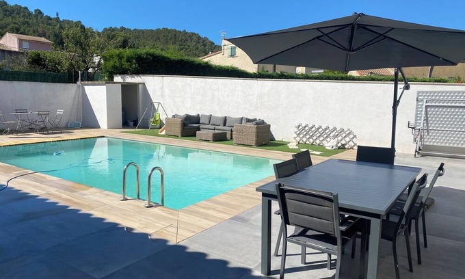 Saint-Dionisy Villa | 3-bedroom villa with pool