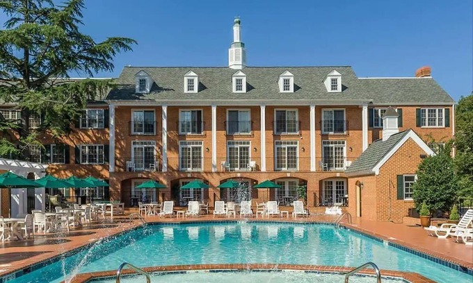 Williamsburg Condo | One bedroom Villa at Westgate in HISTORIC Williamsburg, VA!! June 9th-June 16th
