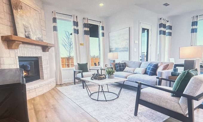 Royse City House | Cozy large furnished room in Royse City