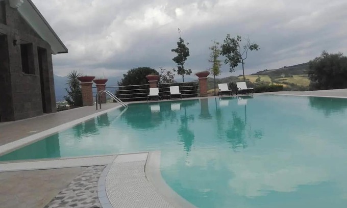 Caiazzo Villa | Homerez - Villa for 17 ppl. with swimming-pool, garden and terrace at Caiazzo