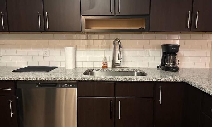 Wheaton Apartment | Luxurious Wheaton Home