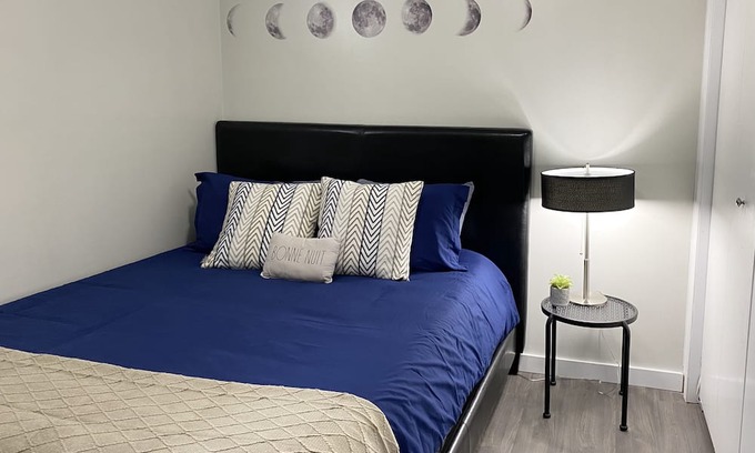 Prince George House | Charming 2BDR Suite near CN Center