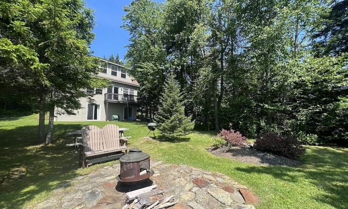 Rangeley House | Beaver's Lodge on the Beach - sandy beach, great swimming!