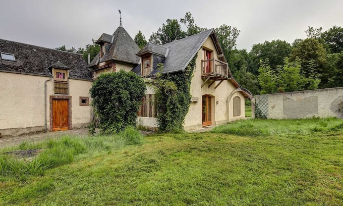 Raizeux House | Homerez - Spacious house for 8 ppl. with hammam and terrace at Raizeux