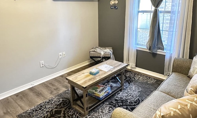 Crystal Beach Apartment | Destin Daydream, guest house that sleeps 4/ near Crystal sands beach