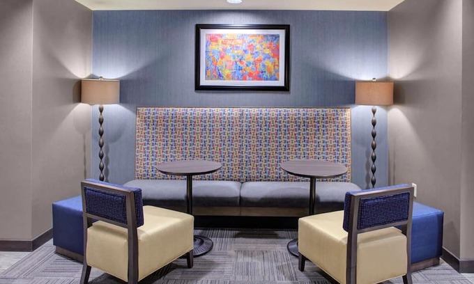 Columbus House | 2 Units with Saltwater Pool | Free Breakfast | EV Charging | Near Casino