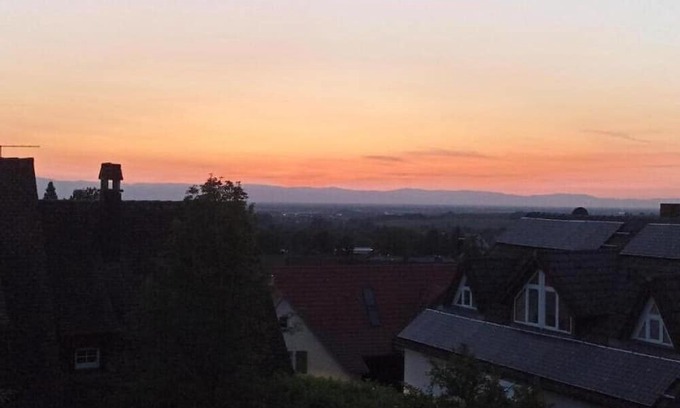 Britzingen Apartment | Ferienwohnung Vogesenblick 40 qm, Max. 2 Personen