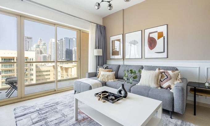 The Greens Apartment | GuestReady - Tranquil Greens and Views Escape