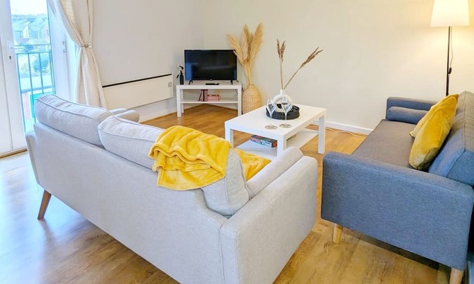 Ipswich Apartment | Charming 2-Bed Apartment in Ipswich