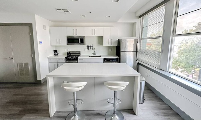 Downtown Springfield Apartment | Sleepover: Eclectic 1BD/1BA- Downtown Springfield
